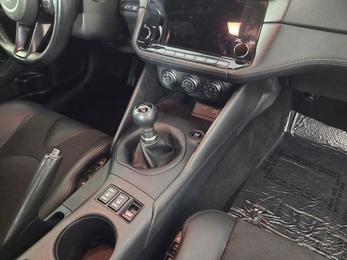Used 2024 Nissan Z Performance w/ Floor Mat Package RWD image 28