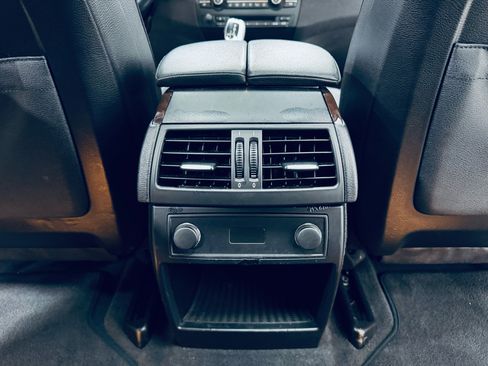 Used 2013 BMW X5 xDrive35i image 35