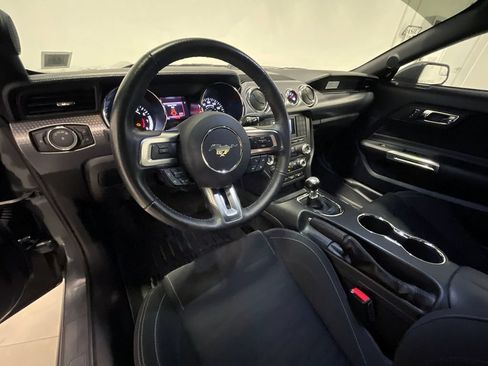 Used 2017 Ford Mustang GT w/ GT Performance Package RWD image 79