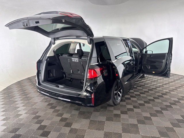 Used 2025 Honda Odyssey EX-L image 14