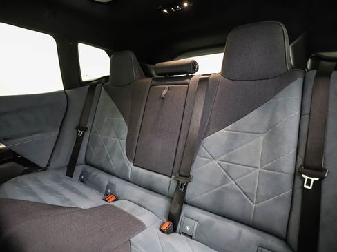 Used 2026 BMW iX xDrive45 image 23