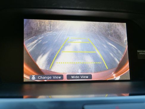 Used 2013 Acura ILX w/ Technology Package image 5