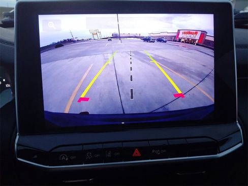 Used 2024 Jeep Compass Trailhawk w/ Trailhawk Convenience Group image 35