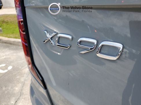 Used 2026 Volvo XC90 B6 Plus w/ Protection Package Premier AWD/4WD image 10