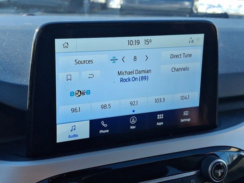 Used 2020 Ford Escape SE Sport image 18