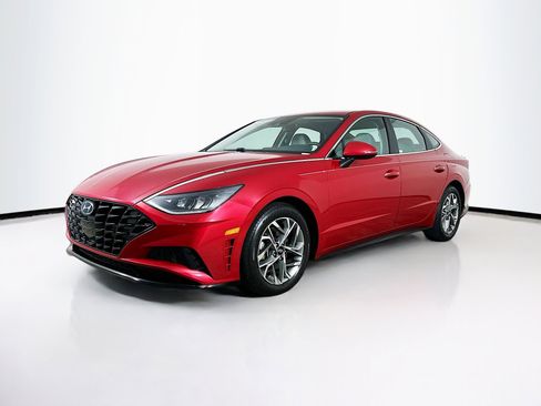 Used 2020 Hyundai Sonata SEL w/ Convenience Package image 3