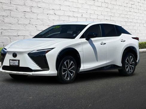 Used 2025 Lexus RZ 300e w/ Accessory Package (2T) FWD image 8