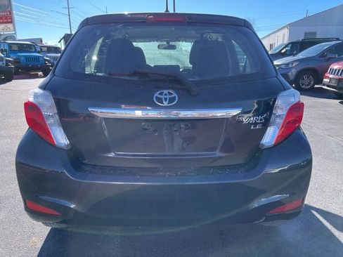 Used 2013 Toyota Yaris LE image 7