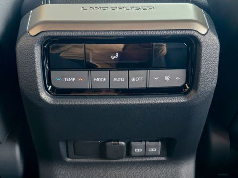 Used 2026 Toyota Land Cruiser w/ Premium Package image 9