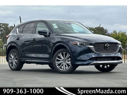 New 2025 MAZDA CX-5 Signature