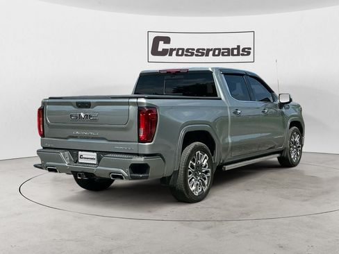 Used 2025 GMC Sierra 1500 Denali Ultimate AWD/4WD image 5