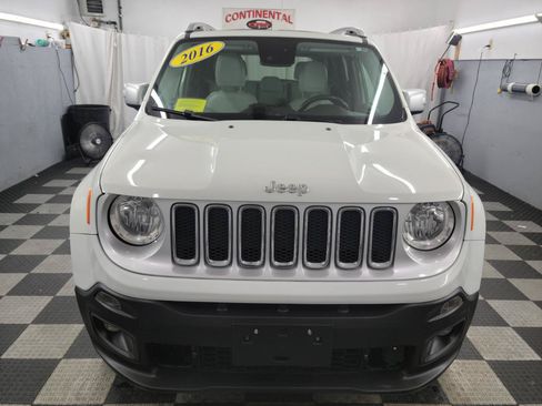 Used 2016 Jeep Renegade Limited AWD/4WD image 10