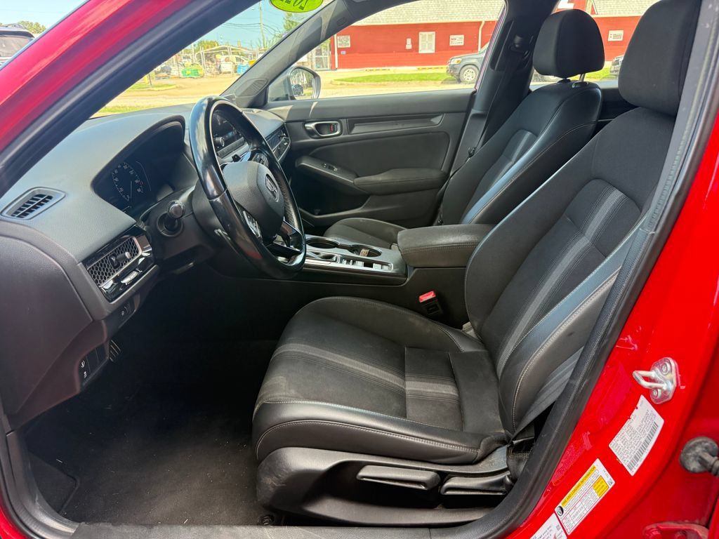 Used 2022 Honda Civic Sport image 13