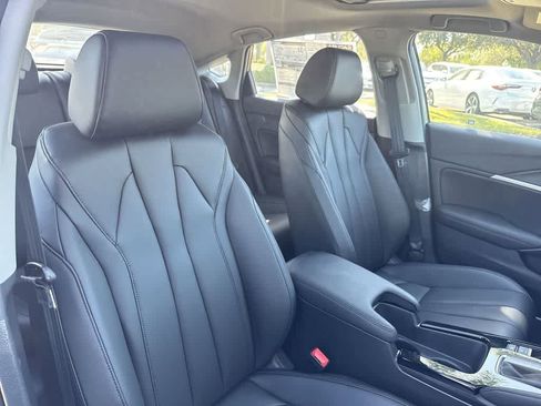 New 2025 Acura Integra image 27