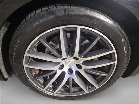 Used 2018 Maserati Ghibli RWD image 25