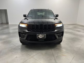 Used 2025 Jeep Grand Cherokee Altitude AWD/4WD video 2