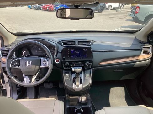 Used 2019 Honda CR-V Touring image 16