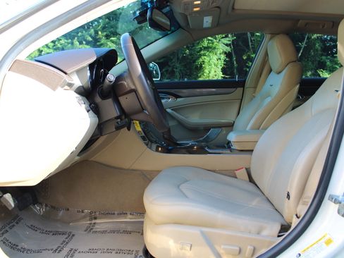 Used 2009 Cadillac CTS 3.6 image 21