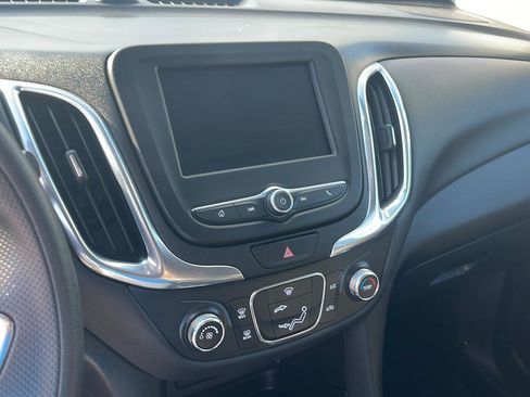 Used 2021 Chevrolet Equinox LT w/ LPO, Blackout Package image 11