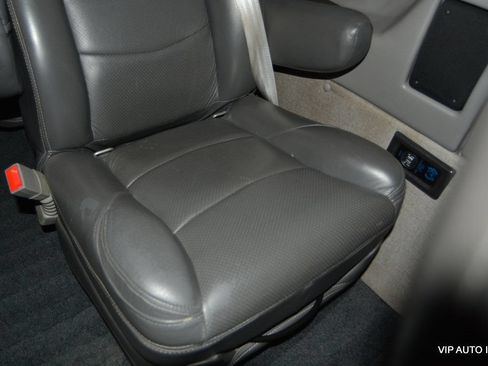 Used 2020 GMC Savana 2500 Extended w/ Enhanced Convenience Package RWD image 38