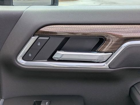 New 2026 Chevrolet Silverado 2500 LT w/ All Star Edition AWD/4WD image 32