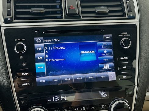 Used 2018 Subaru Outback 2.5i Limited AWD/4WD image 19