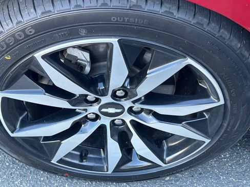 Used 2018 Chevrolet Malibu LT image 10