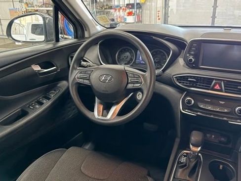 Used 2019 Hyundai Santa Fe SE image 27