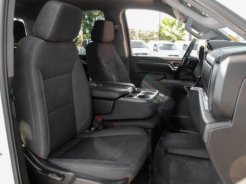 Used 2024 Chevrolet Silverado 2500 LT image 35