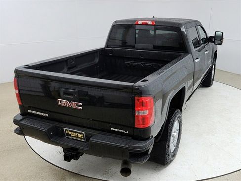 Used 2019 GMC Sierra 3500 Denali image 18