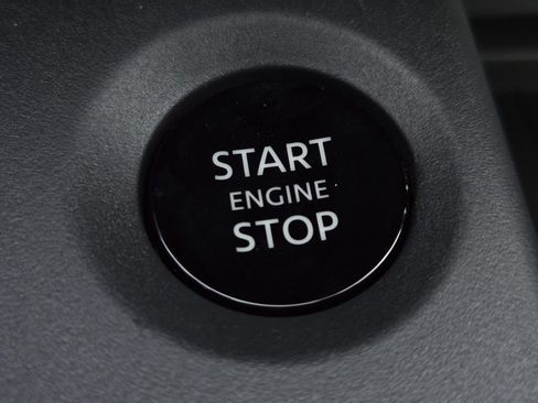 New 2026 Nissan Sentra SR w/ Floor Mat Package image 25