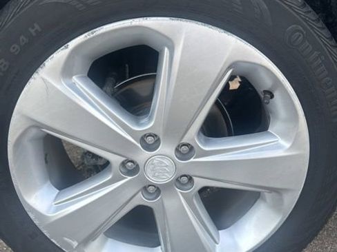 Used 2015 Buick Encore AWD image 27