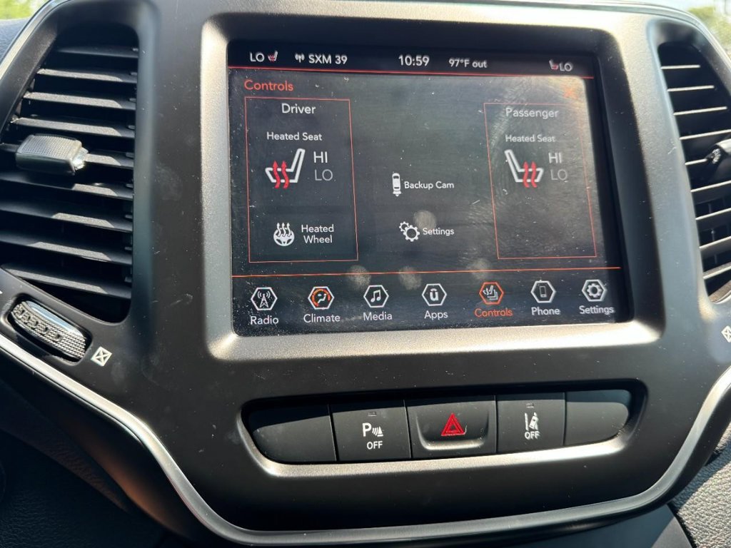 Used 2021 Jeep Cherokee Latitude Lux w/ Sun & Sound Group FWD image 21