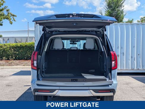New 2026 Ford Expedition Max Platinum w/ Platinum Ultimate Package AWD/4WD image 17