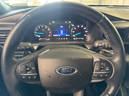 Used 2020 Ford Explorer XLT w/ Equipment Group 202A AWD/4WD image 20