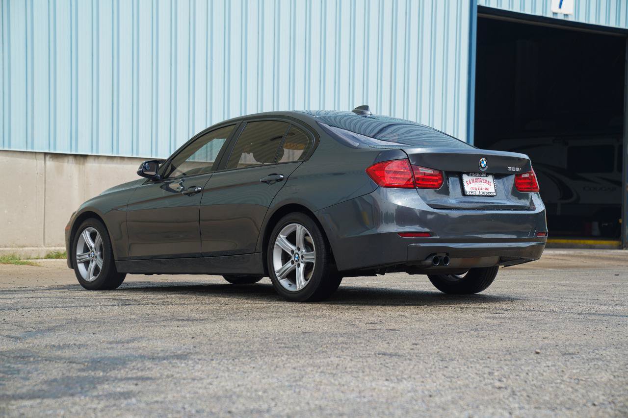 Used 2013 BMW 328i Sedan RWD image 15