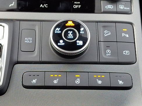 Used 2024 Hyundai Palisade Calligraphy image 26