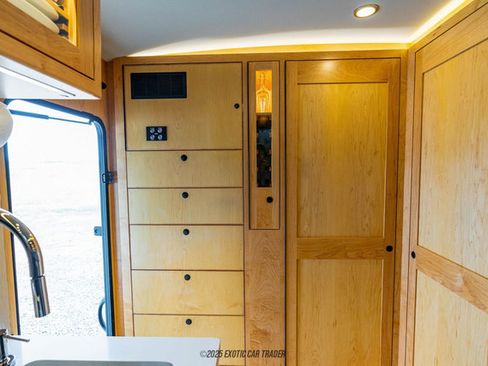 Used 2022 Ford F550 4x4 Crew Cab Super Duty image 83