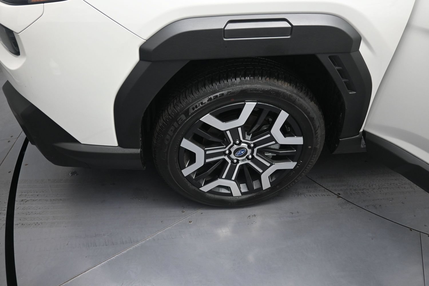 Certified 2026 Subaru Outback Touring XT AWD/4WD image 17