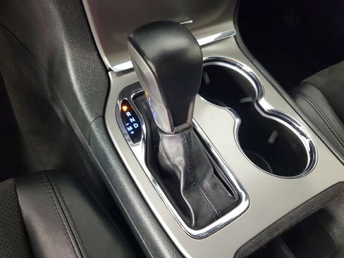 Used 2021 Jeep Grand Cherokee Laredo X RWD image 18