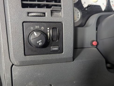 Used 2007 Dodge Ram 2500 Truck SLT RWD image 14