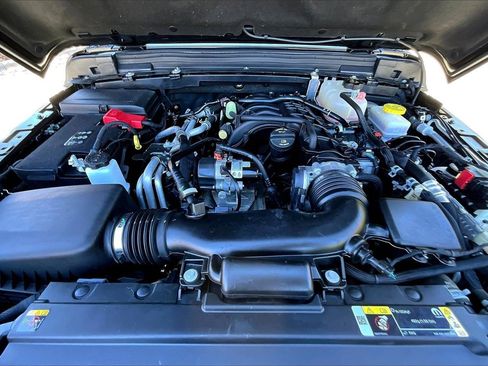 Certified 2022 Jeep Wrangler Unlimited Sport image 34