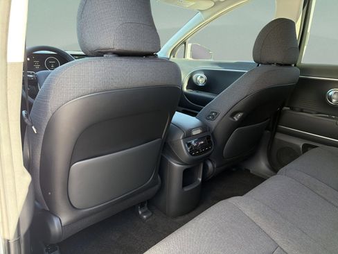New 2026 Hyundai Ioniq 9 SE AWD/4WD image 23