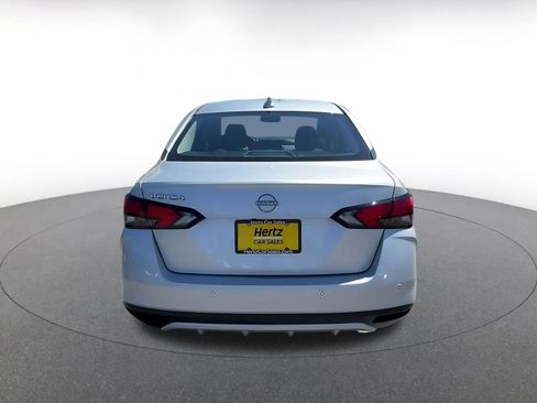 Used 2025 Nissan Versa SV FWD image 12
