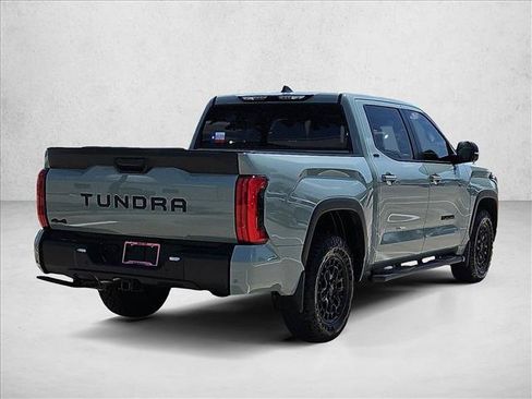 Used 2026 Toyota Tundra SR5 w/ SR5 Premium Package AWD/4WD image 5