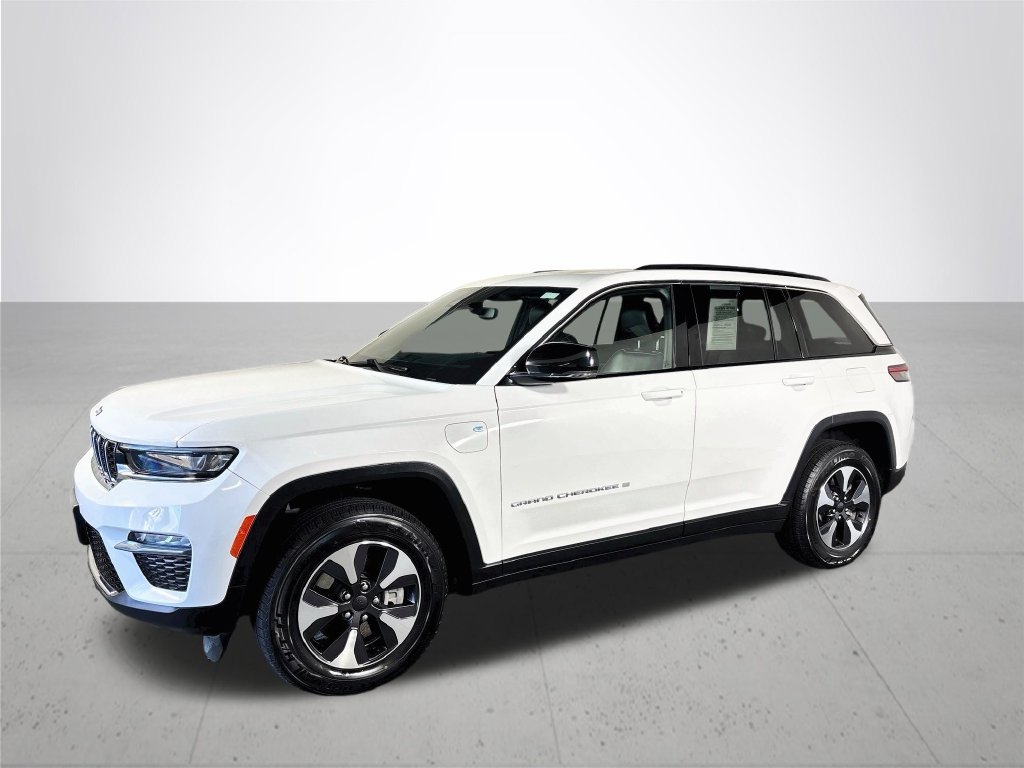 Used 2024 Jeep Grand Cherokee Limited 4xe AWD/4WD image 2