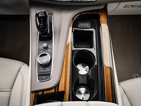 Used 2023 Cadillac Escalade Premium Luxury Platinum image 42