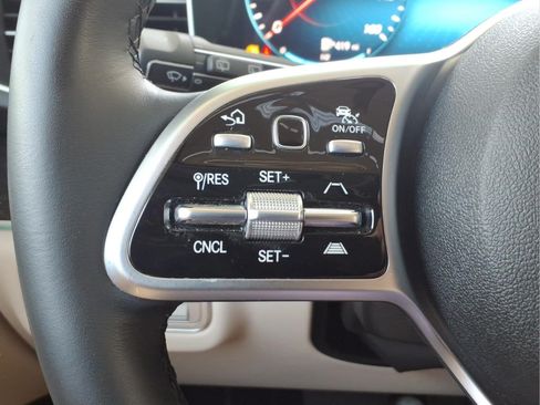 Certified 2022 Mercedes-Benz GLE 350 4MATIC image 15