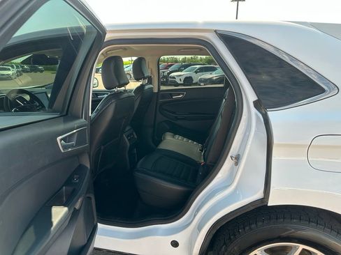 Used 2024 Ford Edge SEL AWD/4WD image 21