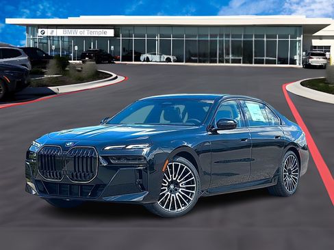New 2026 BMW 740i w/ Premium Package RWD image 1